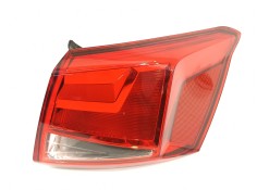 Recambio de piloto trasero derecho para seat arona xperience referencia OEM IAM 6F6945068B  