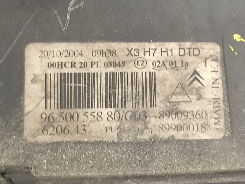 Recambio de faro derecho para citroën c5 berlina attraction referencia OEM IAM 9650055880  