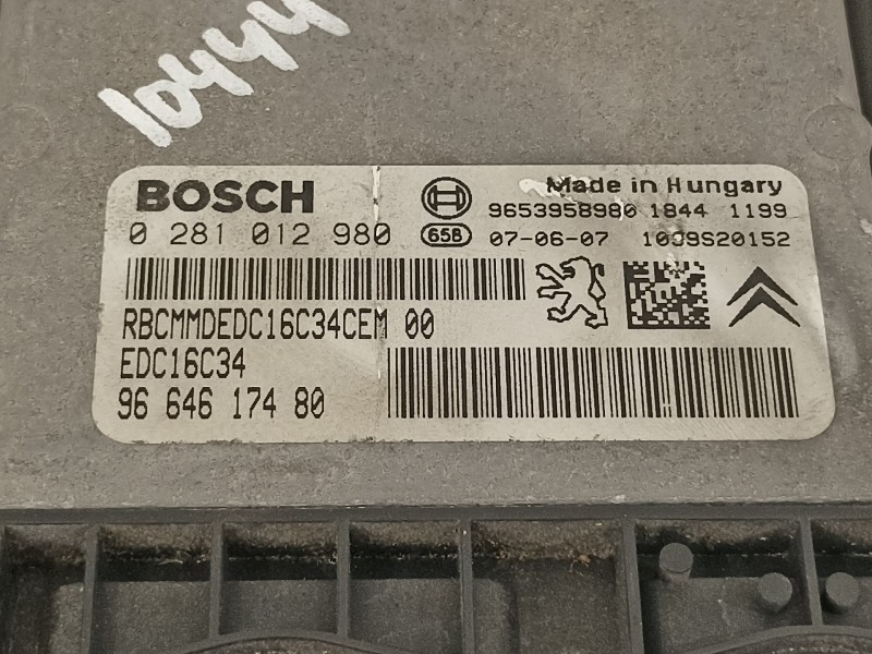 Recambio de centralita motor uce para citroën c4 picasso seduction referencia OEM IAM 9664617480 0281012980 