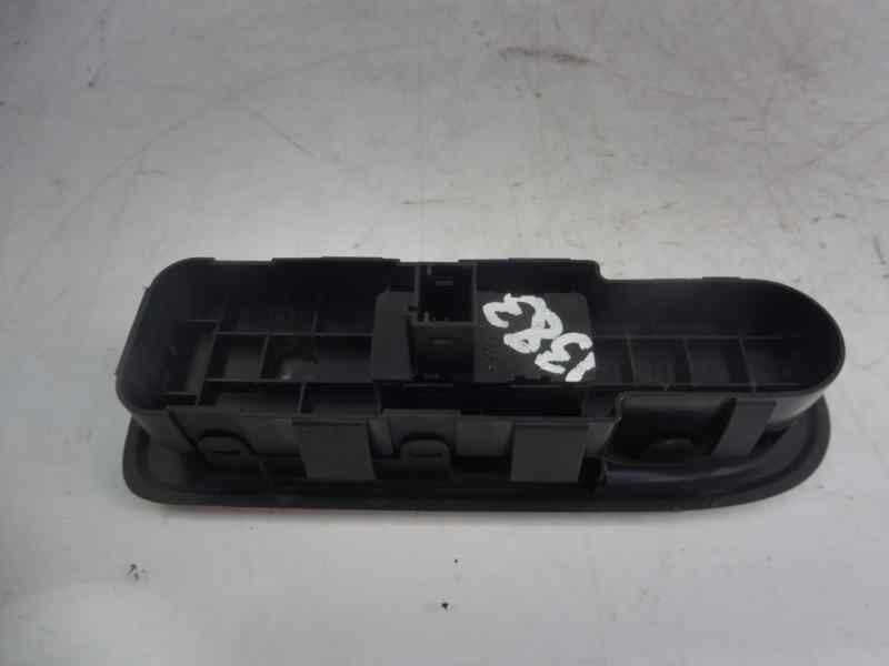 Recambio de mando elevalunas delantero derecho para peugeot 308 premium referencia OEM IAM 96565184XT  