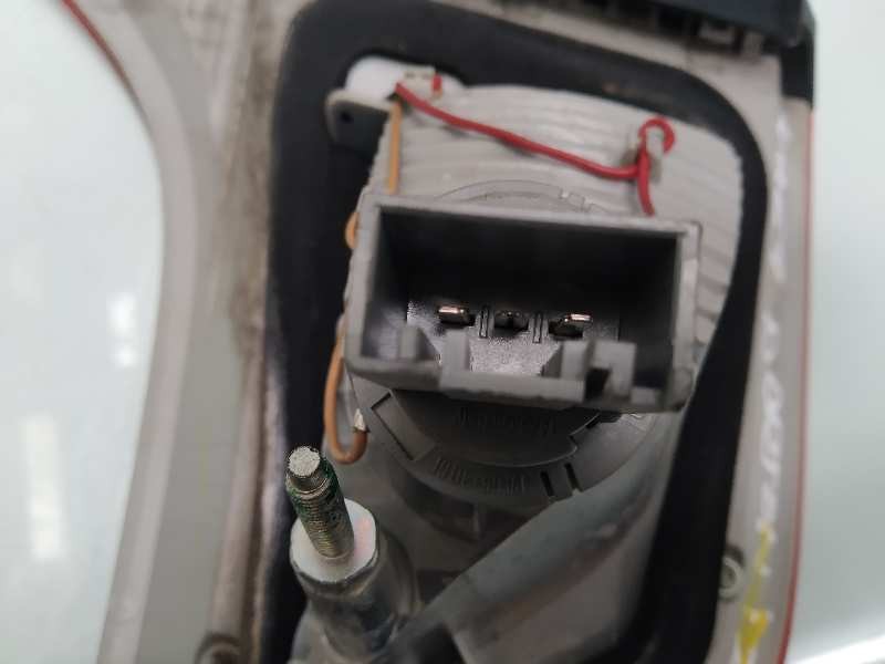 Recambio de piloto trasero izquierdo para bmw x6 (e71) 3.5d referencia OEM IAM 7179987 22421001 