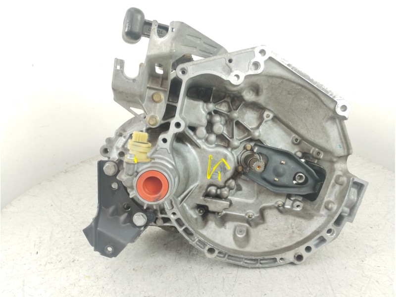 Recambio de caja cambios para citroën c2 vtr referencia OEM IAM 20CP24  