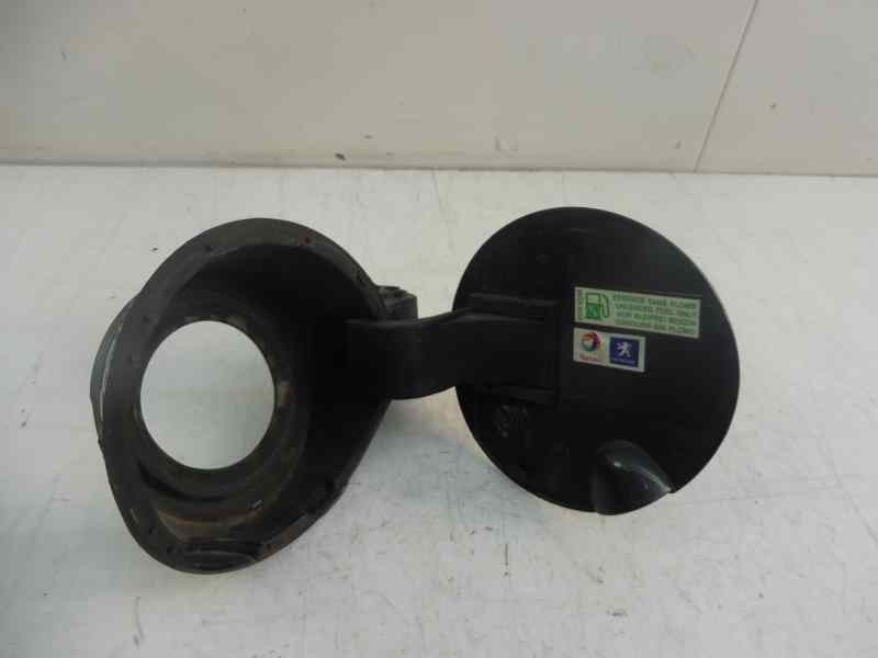 Recambio de tapa exterior combustible para peugeot 308 premium referencia OEM IAM 9680363377  