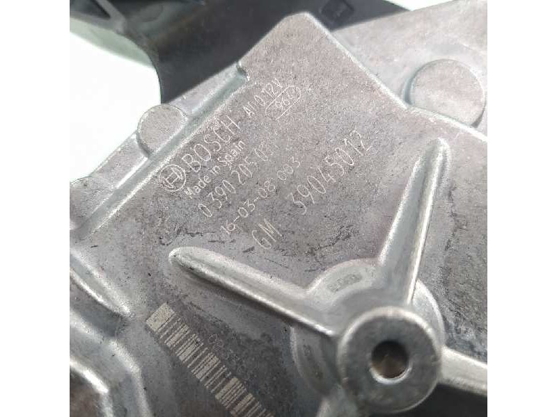 Recambio de motor limpia trasero para opel corsa e business referencia OEM IAM 39045012 0390205011 