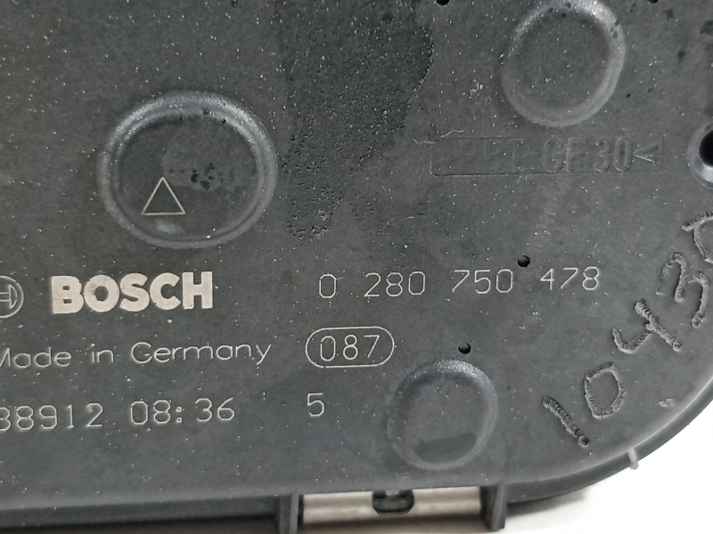 Recambio de caja mariposa para ford fiesta (cb1) ambiente referencia OEM IAM 8A6G9F991AB  