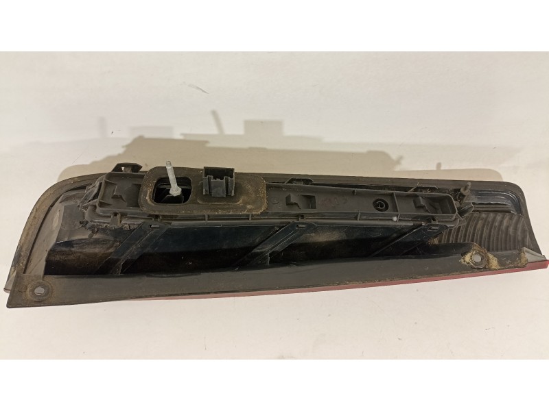 Recambio de piloto trasero derecho para ford fiesta (cbk) ambiente referencia OEM IAM 2S5113A602B  