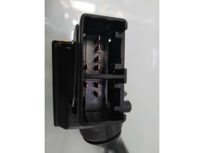 Recambio de mando limpia para peugeot 107 básico referencia OEM IAM 17F003LH  