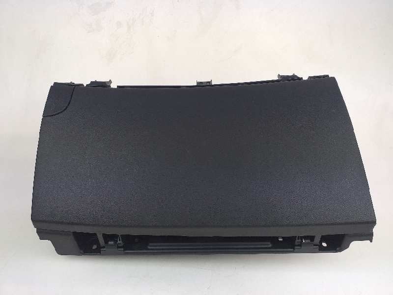 Recambio de guantera para hyundai i30 (gd) tecno referencia OEM IAM 84540A6000  