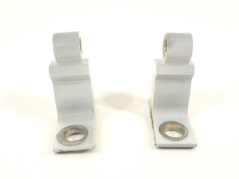 Recambio de bisagra puerta para seat arona xperience referencia OEM IAM 8X0831403E  