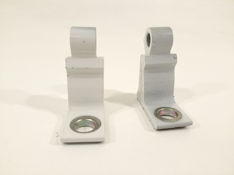 Recambio de bisagra puerta para seat arona xperience referencia OEM IAM 8X0831404E  