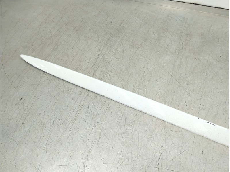 Recambio de faldon lateral para audi a5 coupe (8t) referencia OEM IAM 8T0854932  
