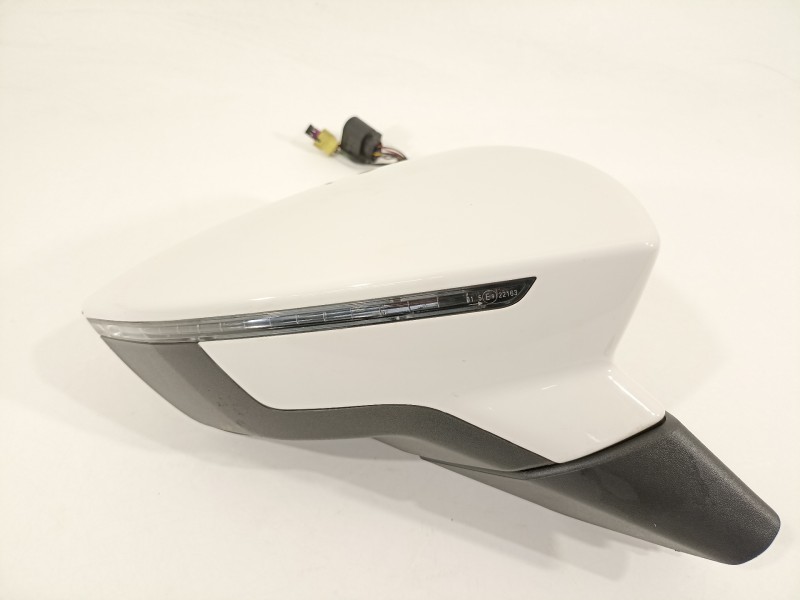 Recambio de retrovisor derecho para seat arona xperience referencia OEM IAM 21996212GM  