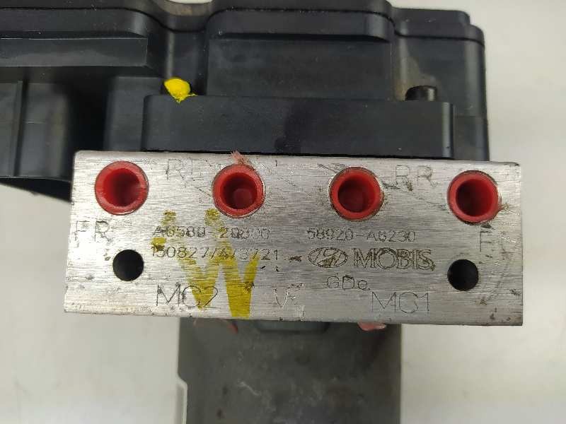 Recambio de abs para hyundai i30 (gd) tecno referencia OEM IAM 58900A6230 A658920800 A658930800