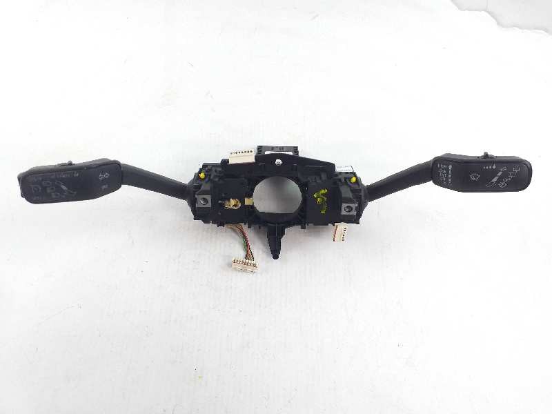 Recambio de mando intermitentes para seat leon (5f1) reference plus referencia OEM IAM   