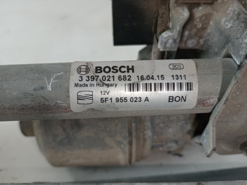 Recambio de motor limpia delantero para seat leon (5f1) reference plus referencia OEM IAM 5F1955023A 3397021682 5F1955119