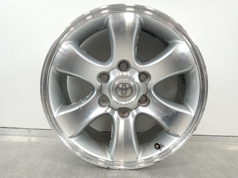 Recambio de llanta para toyota land cruiser (j12) 3.0 d-4d gx referencia OEM IAM   