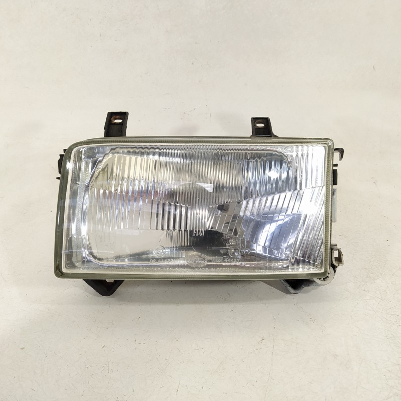 Recambio de faro izquierdo para volkswagen t4 transporter/furgoneta (mod. 1991) caja cerrada economy referencia OEM IAM   