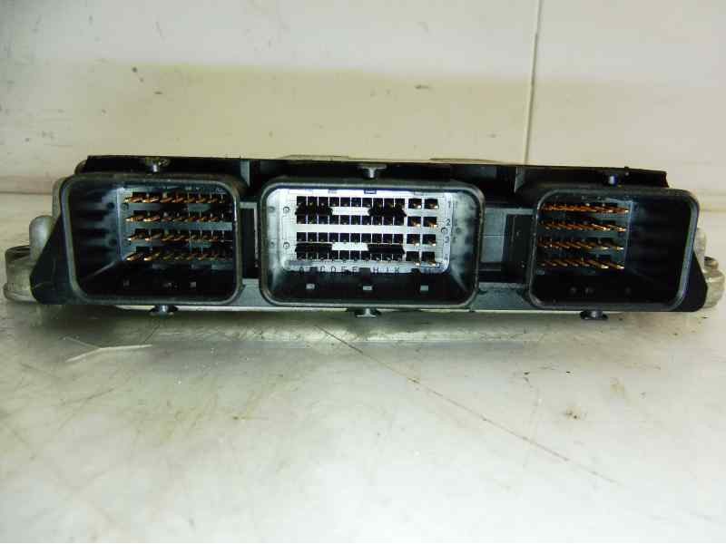 Recambio de centralita motor uce para citroën c5 berlina sx (e) referencia OEM IAM 9656974780 0281011561 