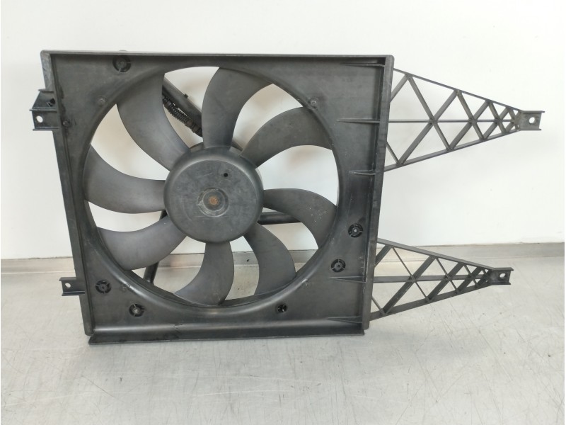 Recambio de electroventilador para seat ibiza (6l1) 1.4 tdi cat (bnm) referencia OEM IAM 6Q0121207L 885003035 