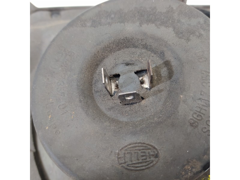 Recambio de faro derecho para volkswagen t4 transporter/furgoneta (mod. 1991) caja cerrada economy referencia OEM IAM   