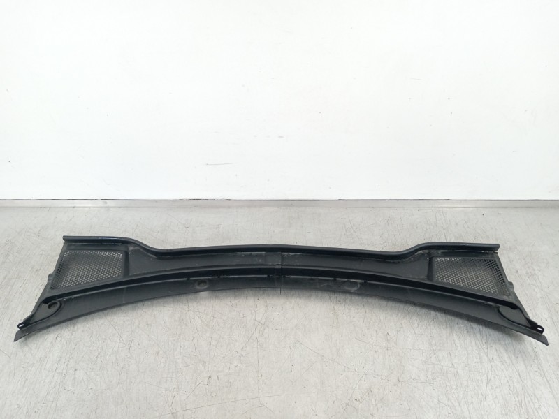 Recambio de torpedo para seat arona xperience referencia OEM IAM 6F1819403 6F2819404 