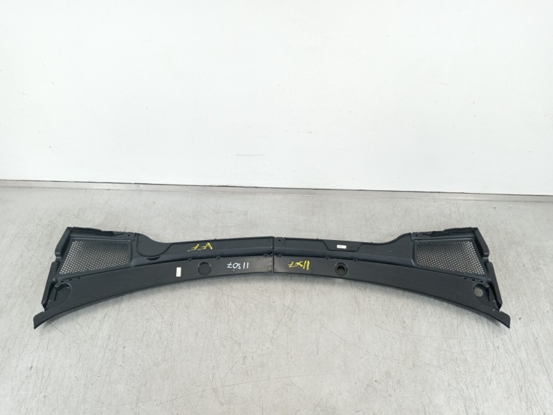 Recambio de torpedo para seat arona xperience referencia OEM IAM 6F1819403 6F2819404 