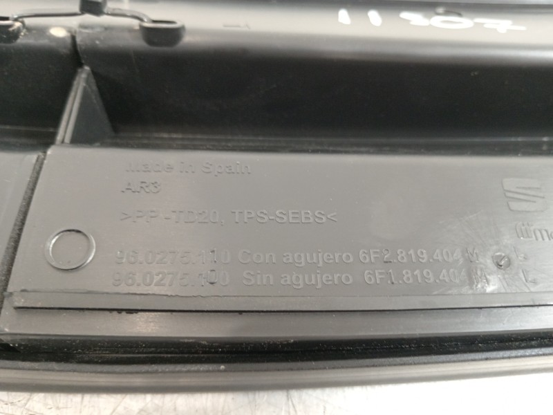 Recambio de torpedo para seat arona xperience referencia OEM IAM 6F1819403 6F2819404 