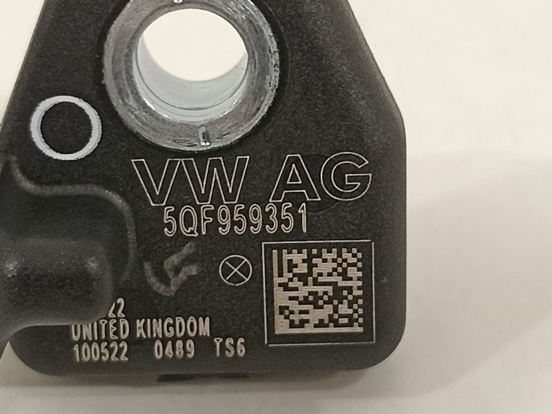 Recambio de sensor para seat arona xperience referencia OEM IAM 5QF959351  