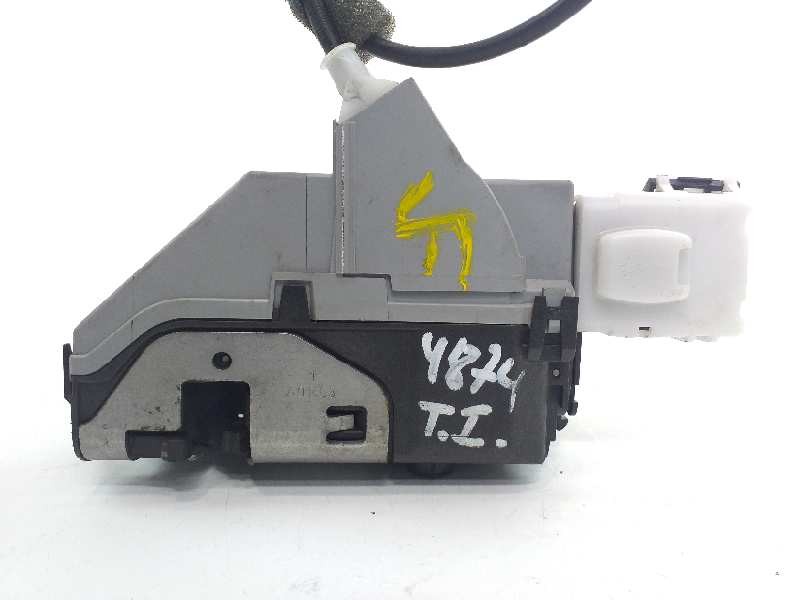 Recambio de cerradura puerta trasera izquierda para peugeot 308 sw premium referencia OEM IAM 567165  