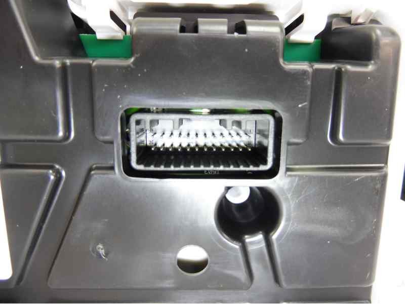 Recambio de cuadro instrumentos para renault captur zen referencia OEM IAM 248103521R  