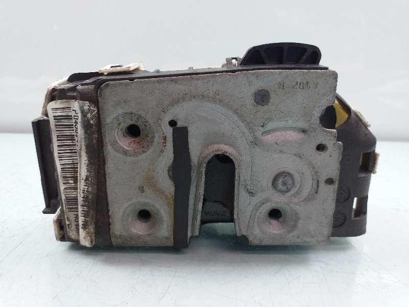 Recambio de cerradura puerta trasera derecha para dodge caliber se referencia OEM IAM P04589414  