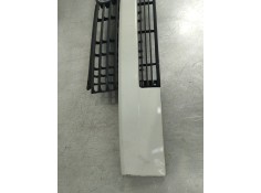 Recambio de rejilla delantera para volkswagen t4 transporter/furgoneta (mod. 1991) caja cerrada economy referencia OEM IAM 70185 2