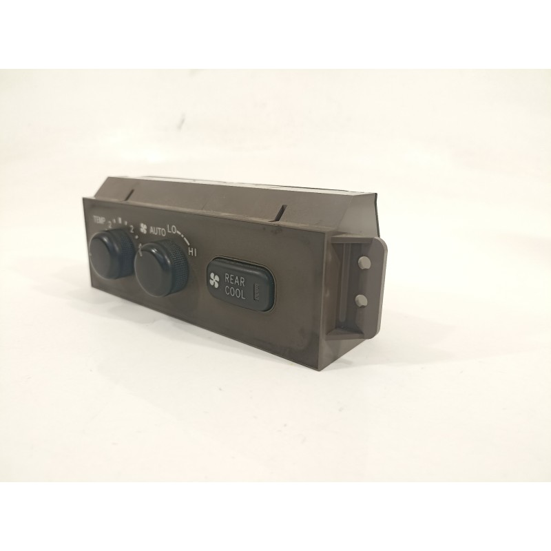 Recambio de mando climatizador para toyota land cruiser (j12) 3.0 d-4d gx referencia OEM IAM 6880720350  