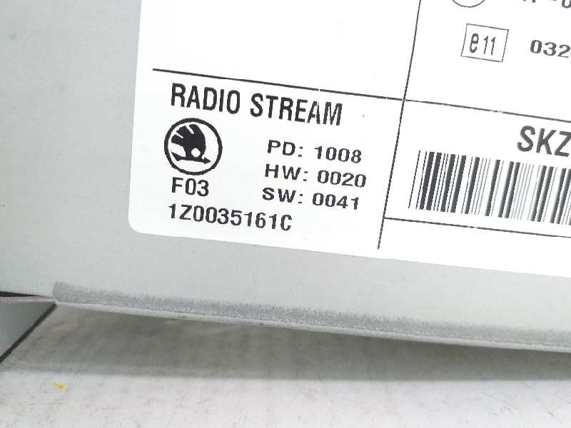 Recambio de sistema audio / radio cd para skoda octavia combi (1z5) rs referencia OEM IAM 1Z0035161C  