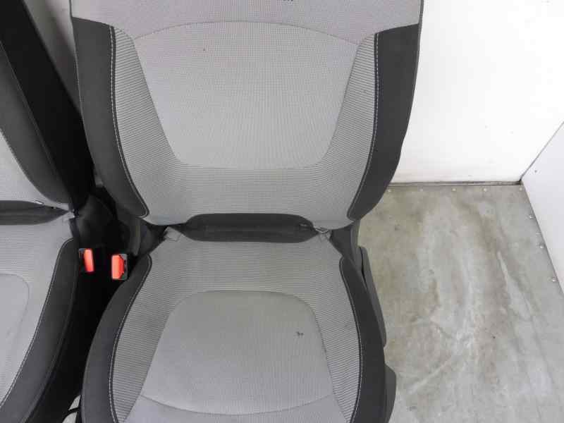 Recambio de juego asientos completo para renault captur zen referencia OEM IAM   