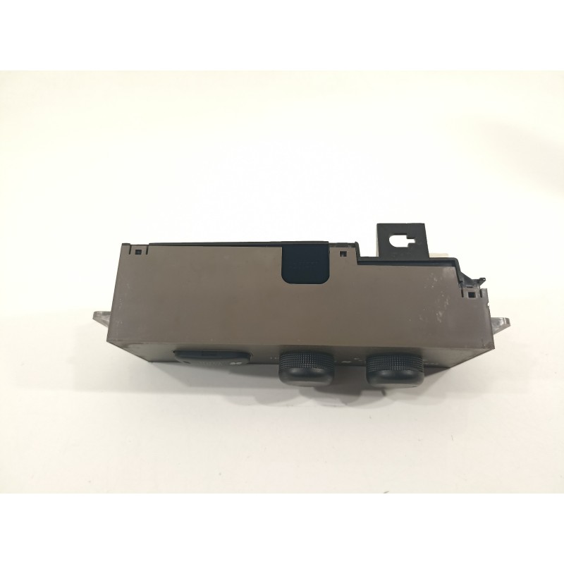Recambio de mando climatizador para toyota land cruiser (j12) 3.0 d-4d gx referencia OEM IAM 6880720350  