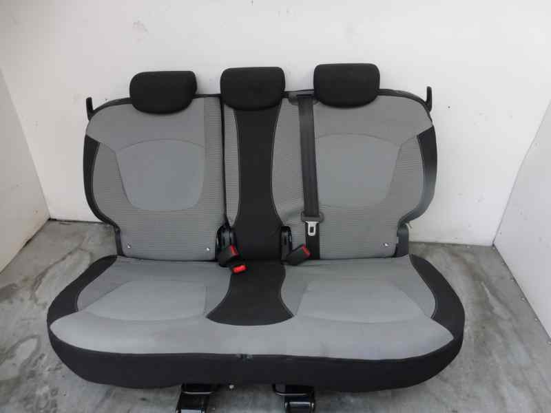 Recambio de juego asientos completo para renault captur zen referencia OEM IAM   