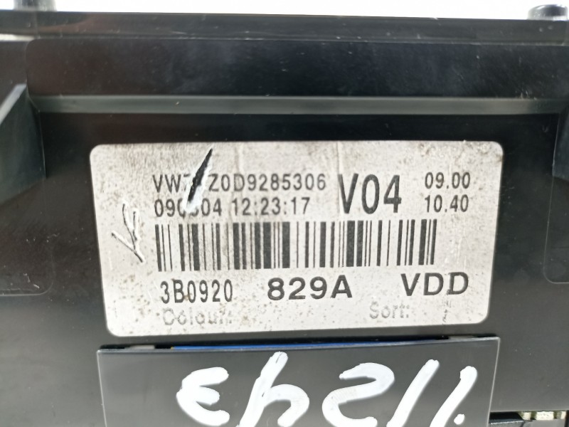 Recambio de cuadro instrumentos para volkswagen passat berlina (3b3) advance referencia OEM IAM 3B0920829A  
