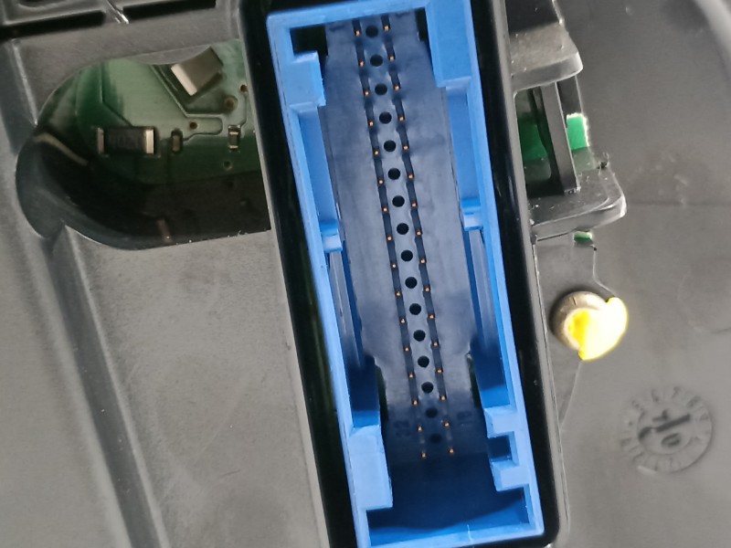 Recambio de cuadro instrumentos para volkswagen passat berlina (3b3) advance referencia OEM IAM 3B0920829A  