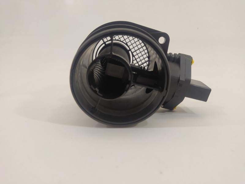Recambio de caudalimetro para audi a3 (8p) 2.0 tdi ambiente referencia OEM IAM 074906461B  
