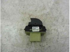 Recambio de mando elevalunas trasero izquierdo para renault captur zen referencia OEM IAM 254216614R   2