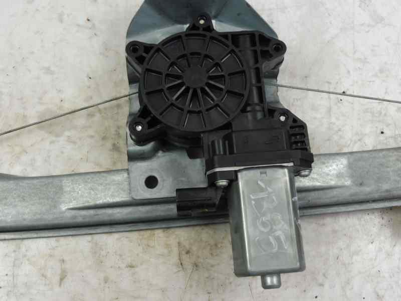 Recambio de elevalunas trasero derecho para renault captur zen referencia OEM IAM 128001471 19031060004 