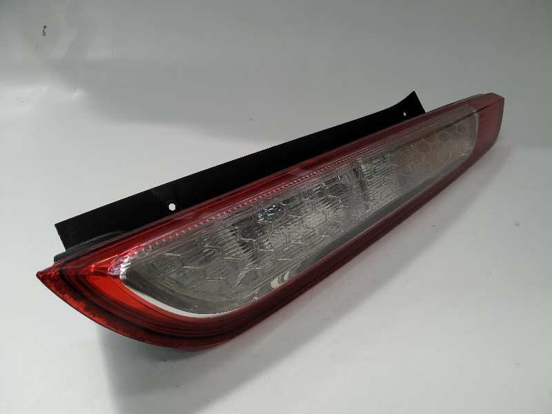 Recambio de piloto trasero derecho para ford focus lim. (cb4) trend referencia OEM IAM 1180611807  