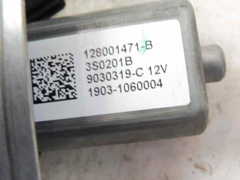 Recambio de elevalunas trasero derecho para renault captur zen referencia OEM IAM 128001471 19031060004 