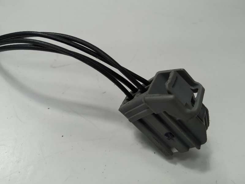 Recambio de piloto trasero derecho para ford focus lim. (cb4) trend referencia OEM IAM 1180611807  