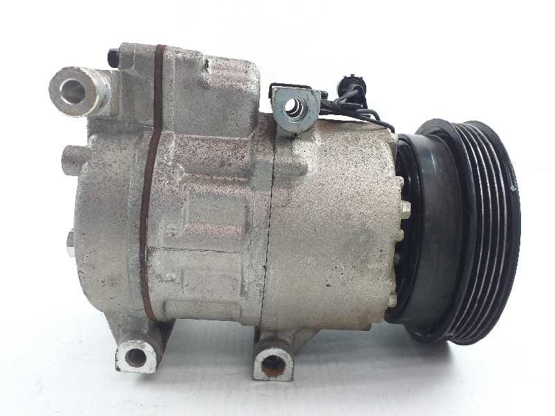 Recambio de compresor aire acondicionado para hyundai i30 classic referencia OEM IAM F500AN8CA03  