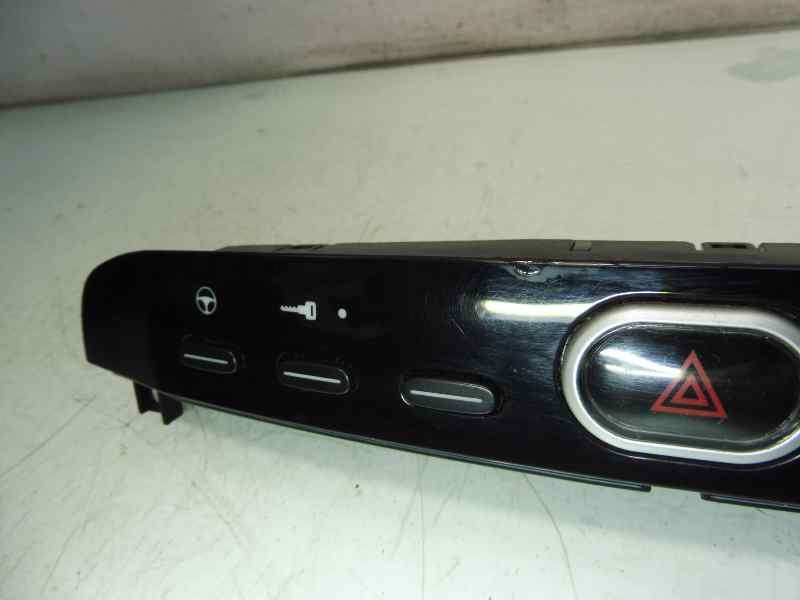 Recambio de warning para fiat punto (199) easy referencia OEM IAM 735506939  