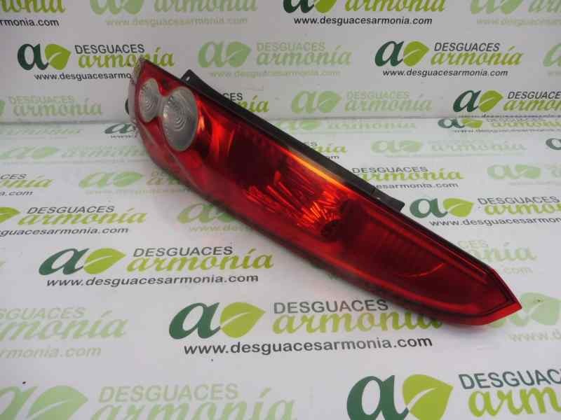 Recambio de piloto trasero derecho para ford fiesta (cbk) fun referencia OEM IAM 6S6113404B  