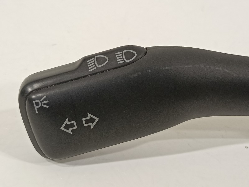 Recambio de mando intermitentes para volkswagen passat berlina (3b3) advance referencia OEM IAM 8L0953513G 4B0953503G 