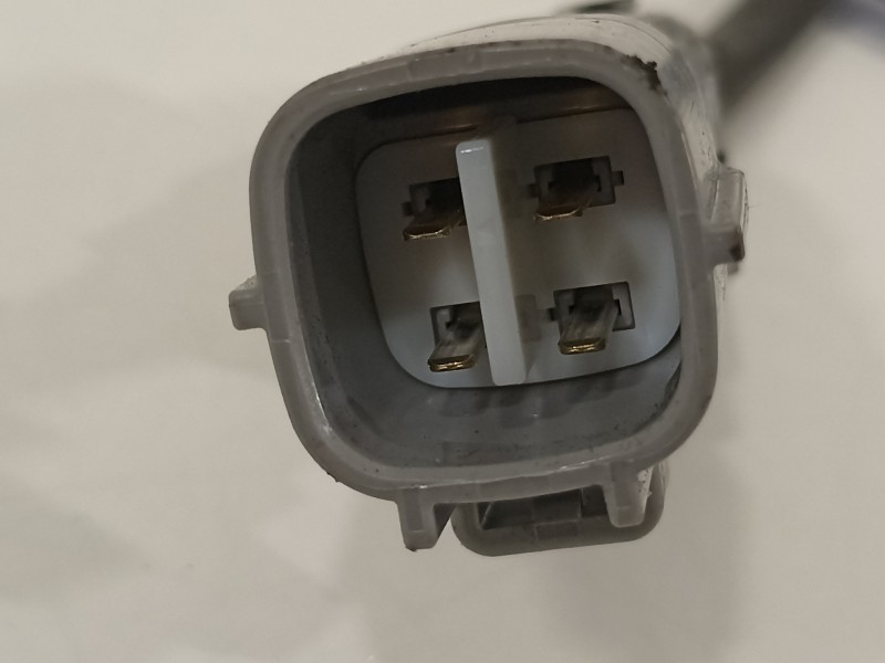 Recambio de sonda lambda para toyota yaris hsd active referencia OEM IAM 8946552670  